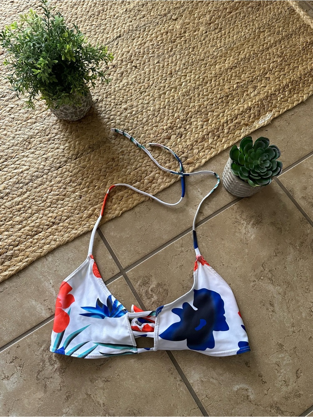 FLORAL BIKINI TOP